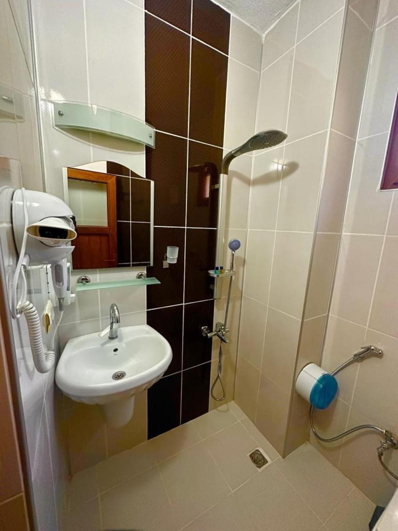 جايكارا Han Apart Hotel المظهر الخارجي الصورة